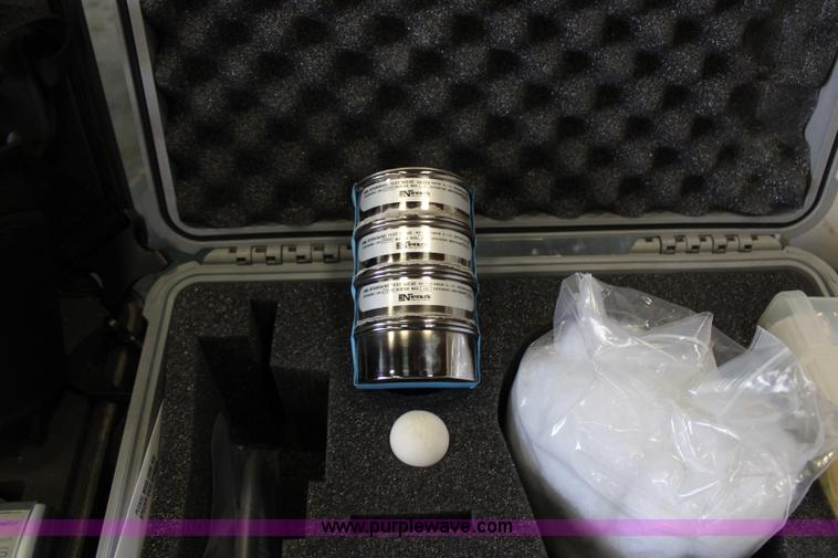 image for item AU9023 Thermo Scientific Niton analyzer