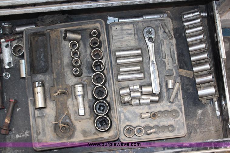 image for item AU9044 Craftsman four drawer toolbox