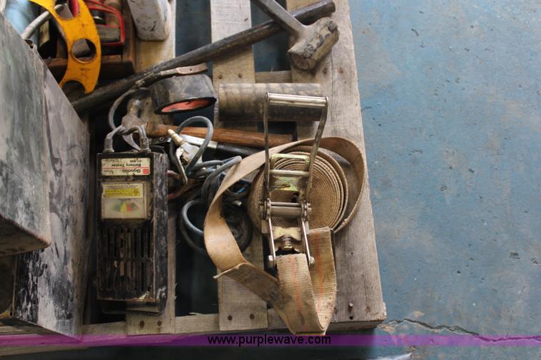 image for item AU9044 Craftsman four drawer toolbox