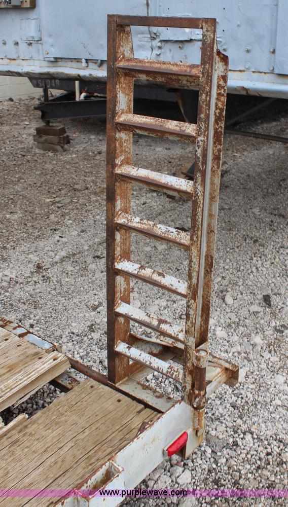 image for item G5055 1996 Cronkite double axle trailer