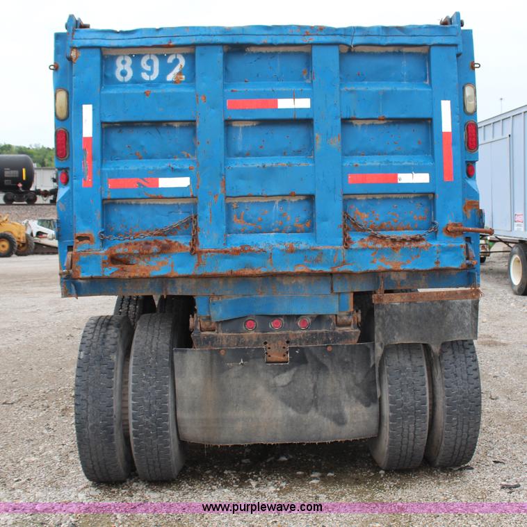 image for item H6509 1992 Mack RD688S quad axle dump truck