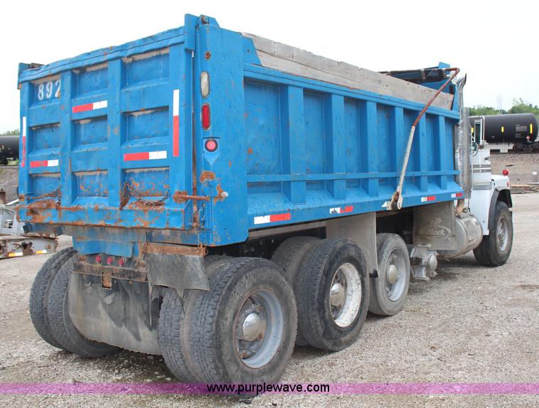 image for item H6509 1992 Mack RD688S quad axle dump truck