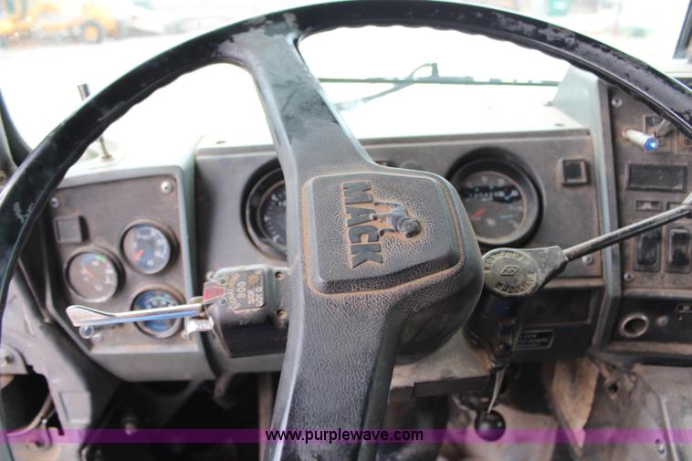 image for item H6509 1992 Mack RD688S quad axle dump truck