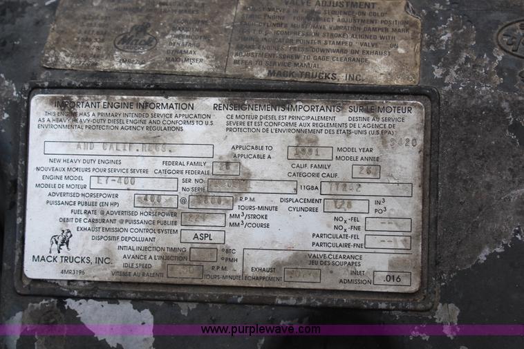 image for item H6509 1992 Mack RD688S quad axle dump truck