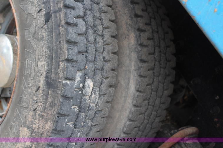 image for item H6509 1992 Mack RD688S quad axle dump truck