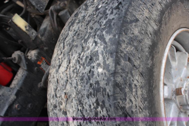 image for item H6509 1992 Mack RD688S quad axle dump truck