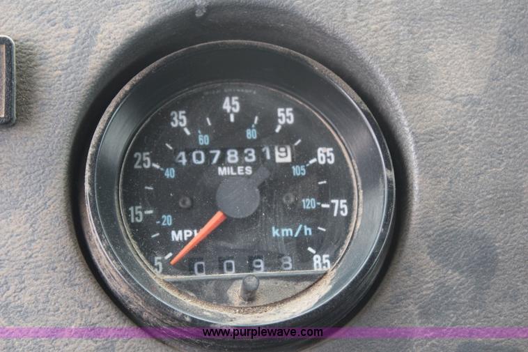 image for item H6510 1994 Mack RS688S quad axle dump truck