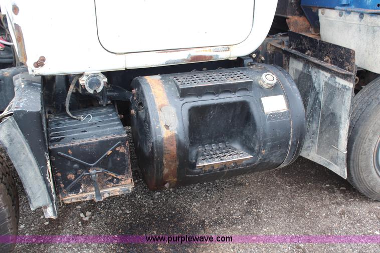 image for item H6510 1994 Mack RS688S quad axle dump truck