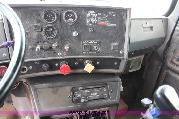 image for item H6511 1994 Mack RD688S quad axle dump truck