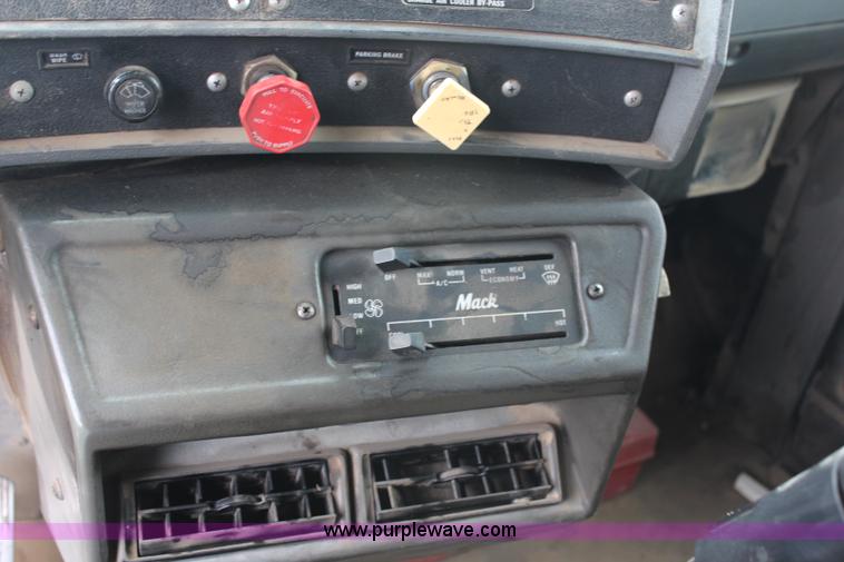 image for item H6511 1994 Mack RD688S quad axle dump truck