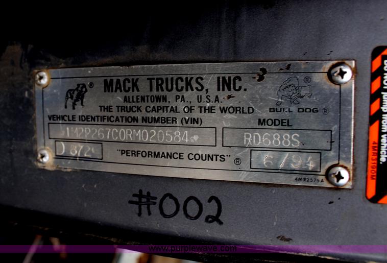 image for item H6511 1994 Mack RD688S quad axle dump truck
