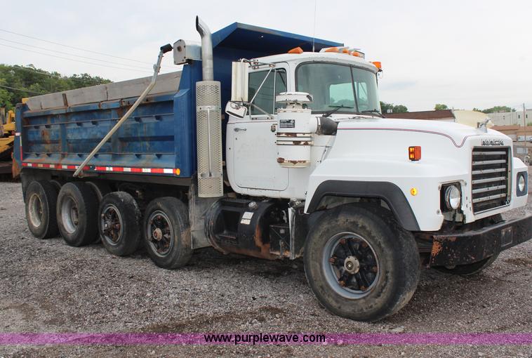 image for item H6512 1994 Mack RS688S quad axle dump truck