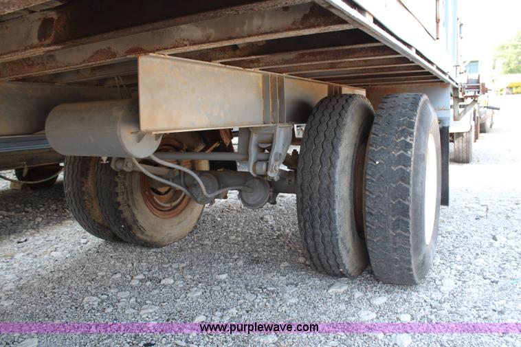 image for item H6637 1973 31' job trailer