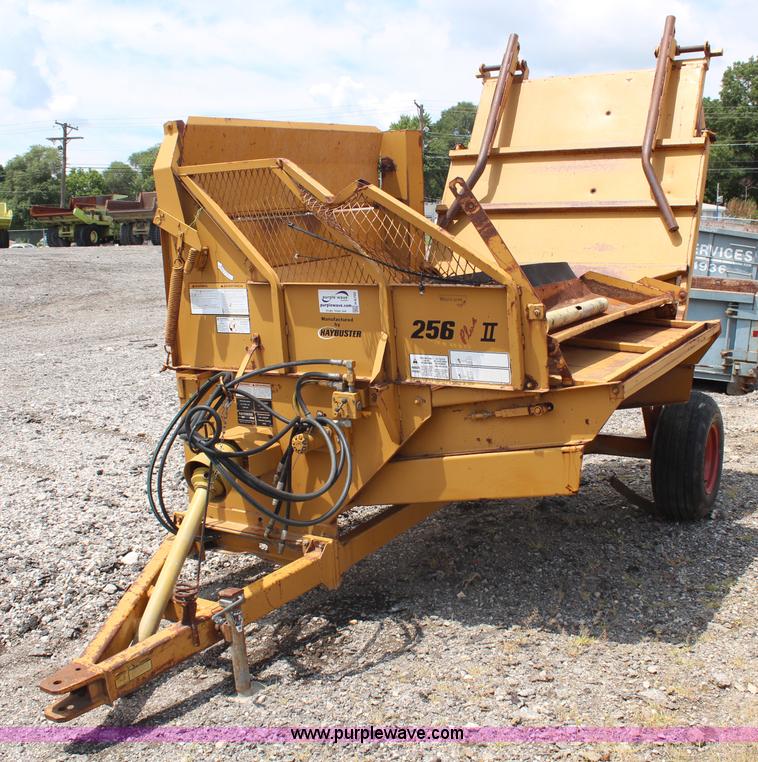 image for item H6705 Haybuster 256 Plus II bale processor