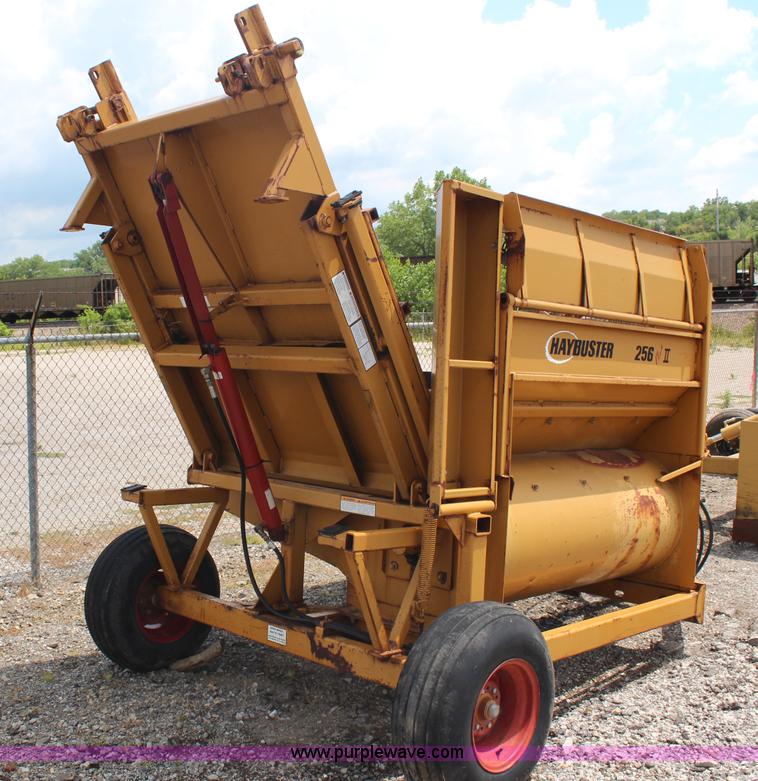 image for item H6705 Haybuster 256 Plus II bale processor