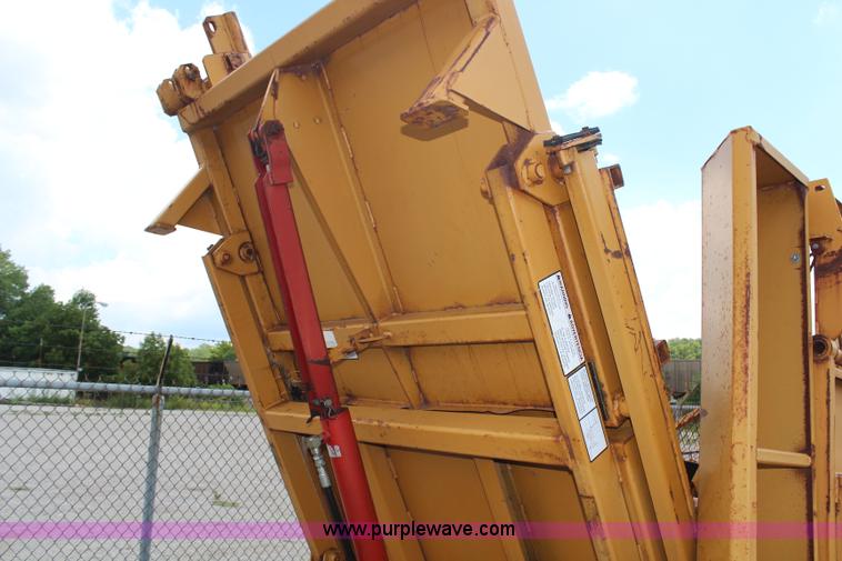 image for item H6705 Haybuster 256 Plus II bale processor