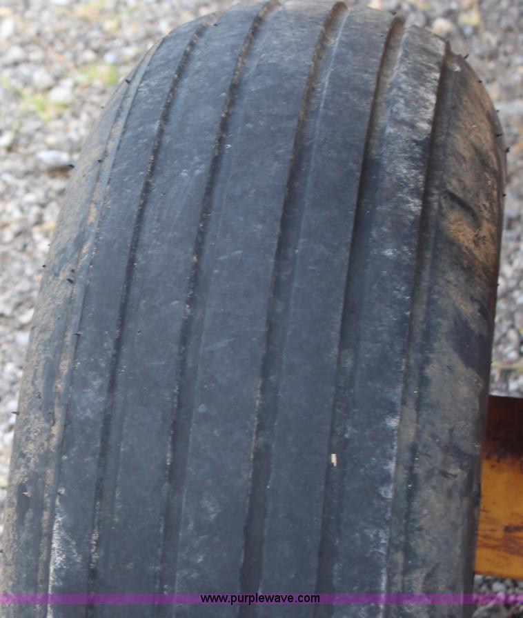 image for item H6705 Haybuster 256 Plus II bale processor