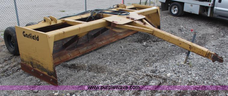 image for item H6706 Garfield 14' box blade