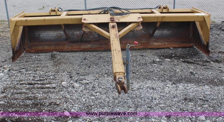 image for item H6706 Garfield 14' box blade