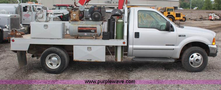 image for item H6709 2000 Ford F350 XLT service truck