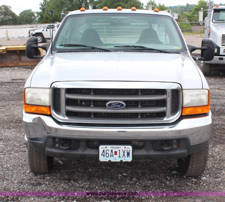 image for item H6709 2000 Ford F350 XLT service truck