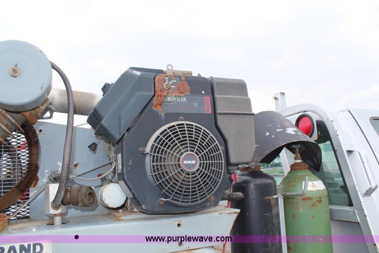 image for item H6709 2000 Ford F350 XLT service truck