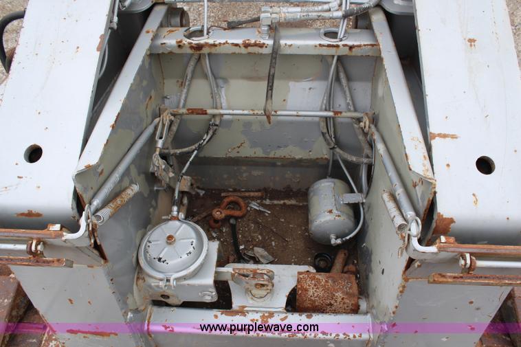 image for item H6717 1999 Trail King HG Series lowboy trailer