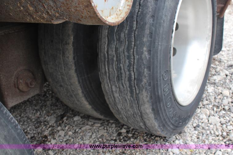 image for item H6717 1999 Trail King HG Series lowboy trailer