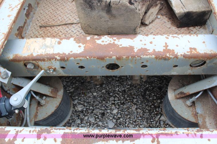 image for item H6717 1999 Trail King HG Series lowboy trailer