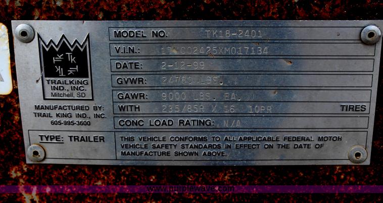 image for item H6718 1999 Trail King double axle gooseneck trailer