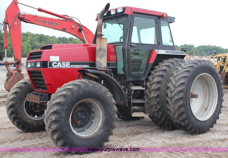 image for item H6721 1985 Case IH 3594 MFWD tractor