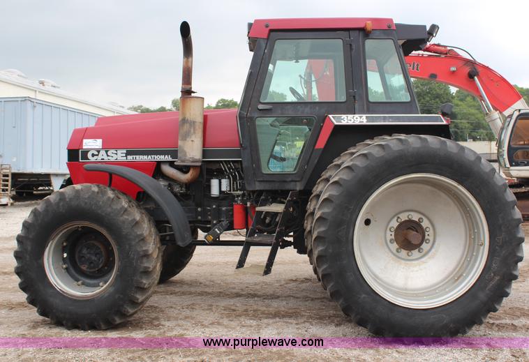 image for item H6721 1985 Case IH 3594 MFWD tractor