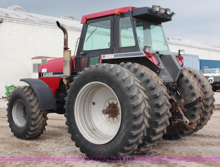 image for item H6721 1985 Case IH 3594 MFWD tractor