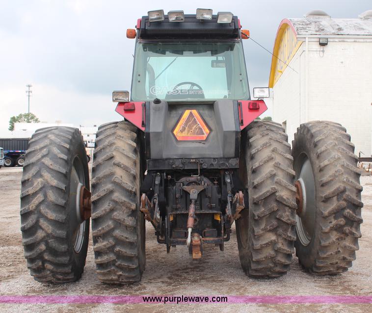 image for item H6721 1985 Case IH 3594 MFWD tractor