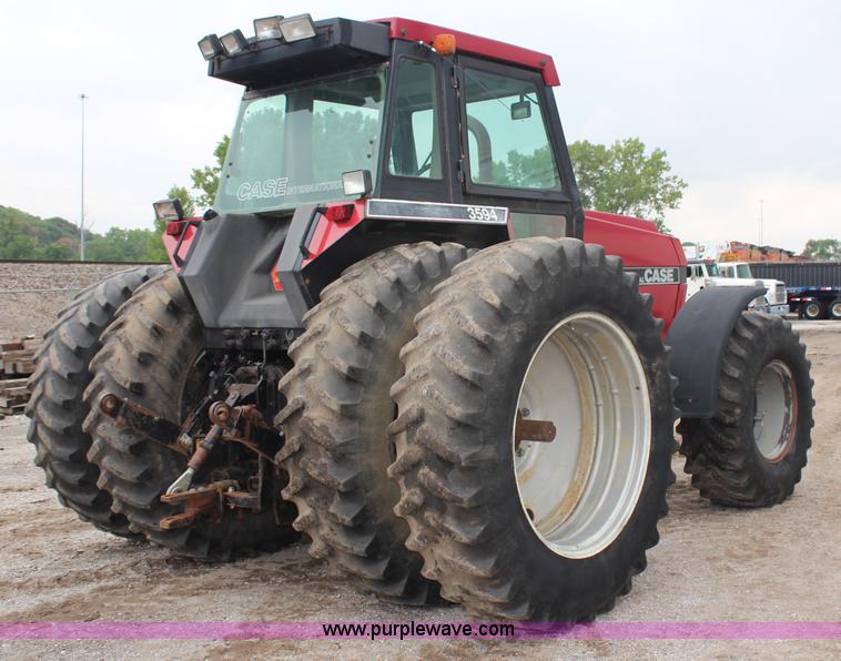 image for item H6721 1985 Case IH 3594 MFWD tractor
