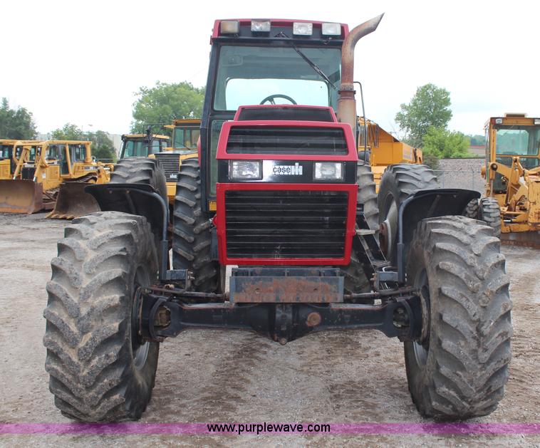 image for item H6721 1985 Case IH 3594 MFWD tractor