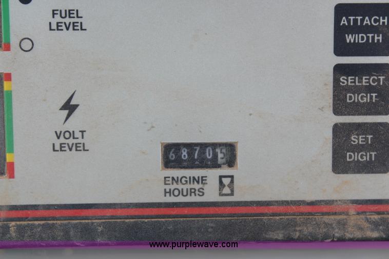 image for item H6721 1985 Case IH 3594 MFWD tractor