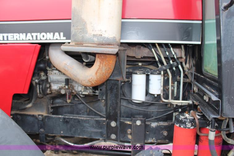 image for item H6721 1985 Case IH 3594 MFWD tractor