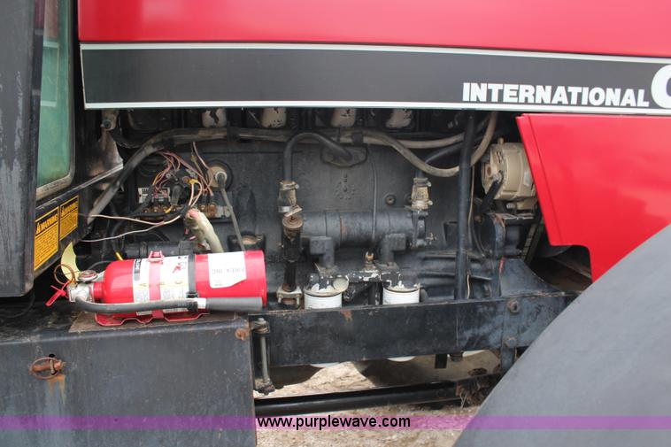 image for item H6721 1985 Case IH 3594 MFWD tractor