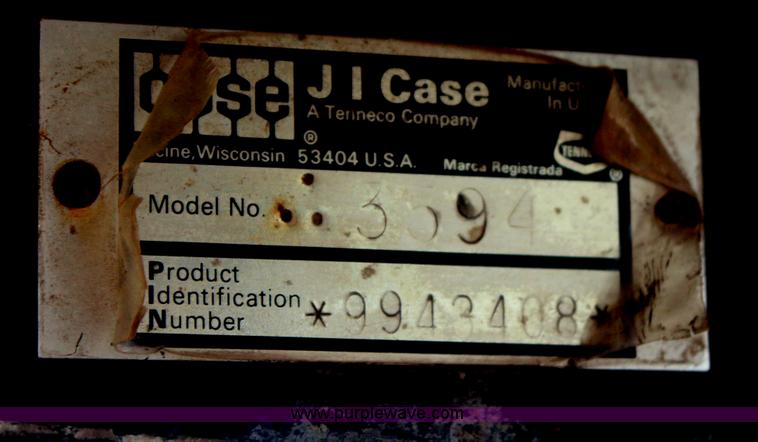 image for item H6721 1985 Case IH 3594 MFWD tractor