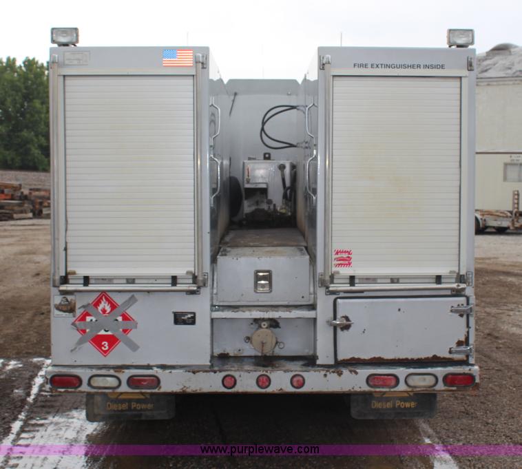 image for item H6722 1992 Kenworth T800 fuel lube truck