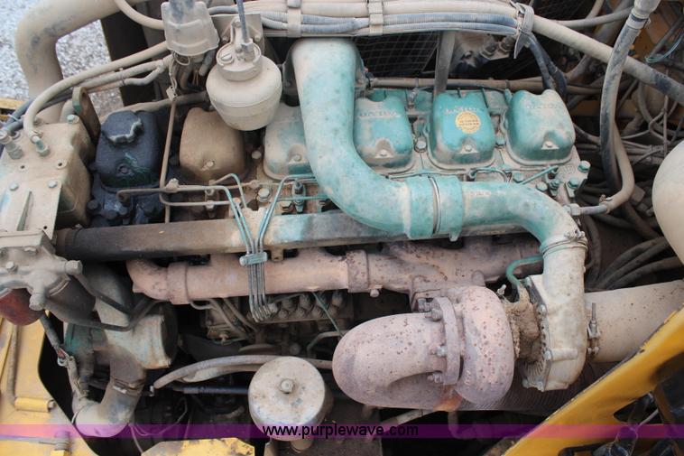 image for item H6723 1995 Volvo BMA35 articulated haul truck