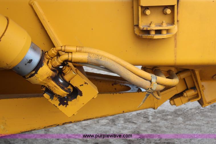 image for item H6723 1995 Volvo BMA35 articulated haul truck