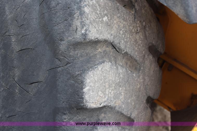 image for item H6723 1995 Volvo BMA35 articulated haul truck