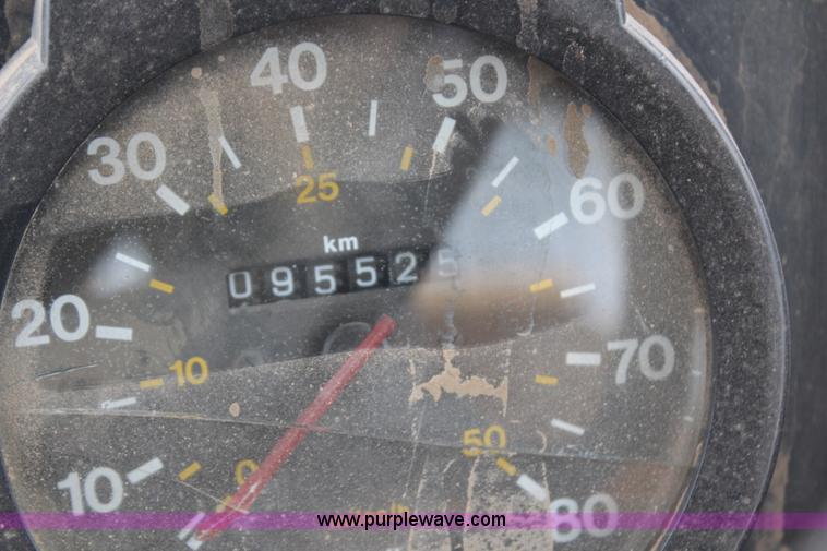 image for item H6724 1995 Volvo BMA35 articulated haul truck