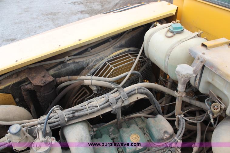 image for item H6724 1995 Volvo BMA35 articulated haul truck