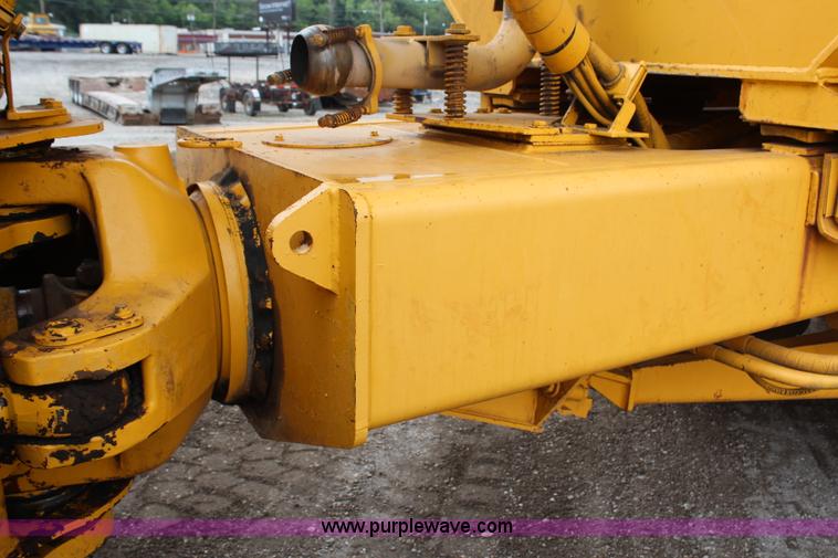 image for item H6724 1995 Volvo BMA35 articulated haul truck