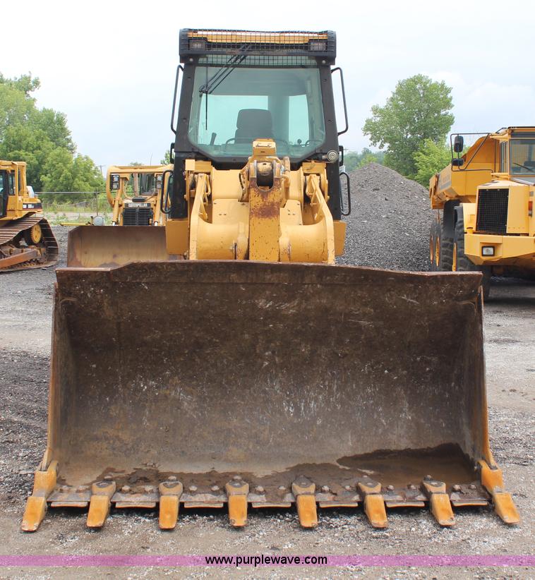 image for item H6726 2002 Caterpillar 963C track loader