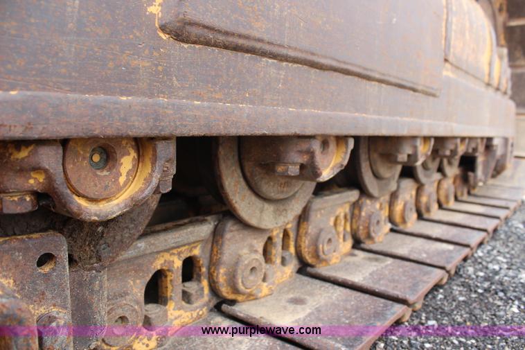 image for item H6726 2002 Caterpillar 963C track loader