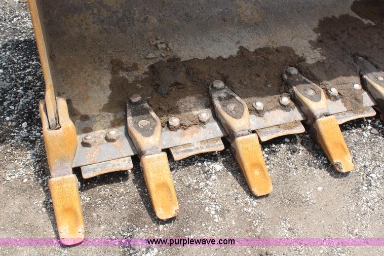 image for item H6726 2002 Caterpillar 963C track loader